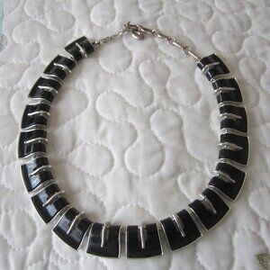 Vintage Lisner Choker Necklace - Silvertone and Black Enamel